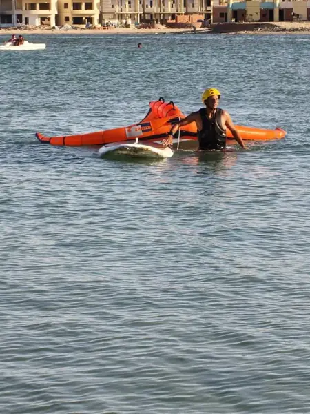 Instructor with a wing in the water
